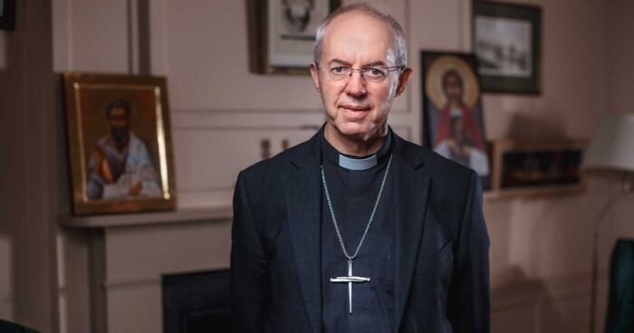 Archbishop of Canterbury gives backing to transgender students