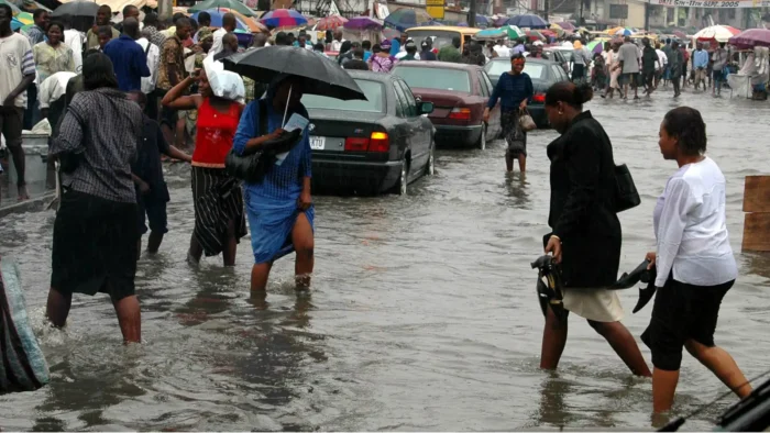 Commuters stranded as flood disrupts activities in Lagos